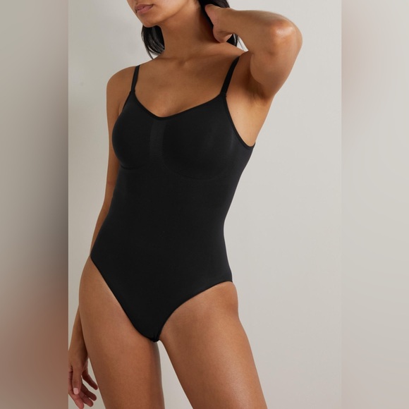 SKIMS Seamless Sculpt Brief Bodysuit Black Onyx NEW - Picture 4 of 10